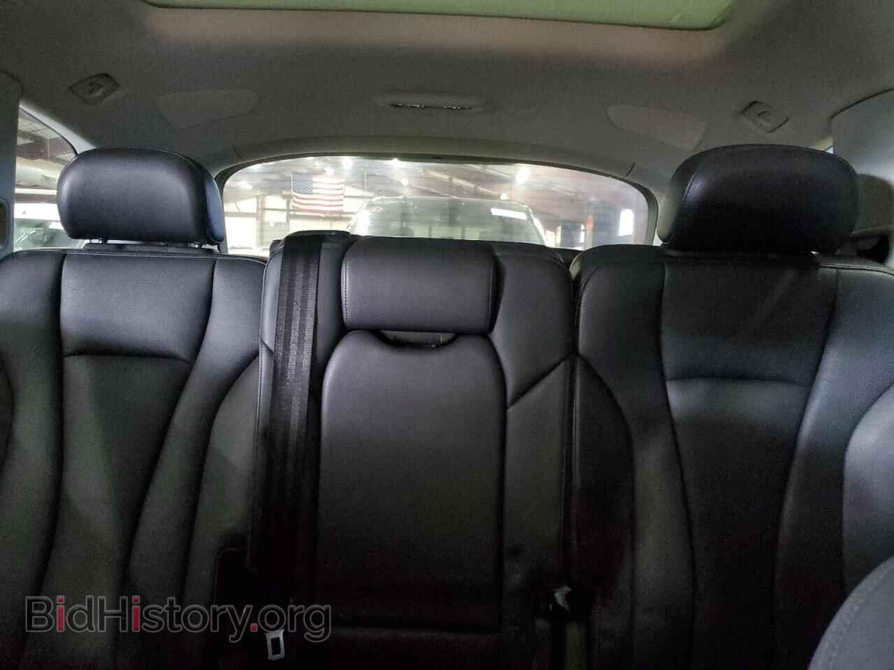 2018 AUDI Q7 - VIN: WA1VAAF76JD010663 - Фото 10