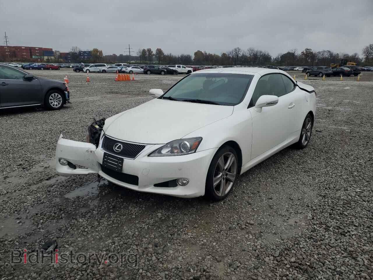 Фотография JTHFF2C24F2532364 - LEXUS IS 2015