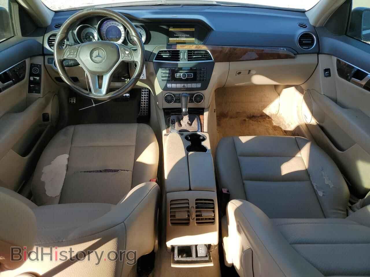 2012 MERCEDES-BENZ C-CLASS - VIN: WDDGF8BB4CF909666 - Фото 8