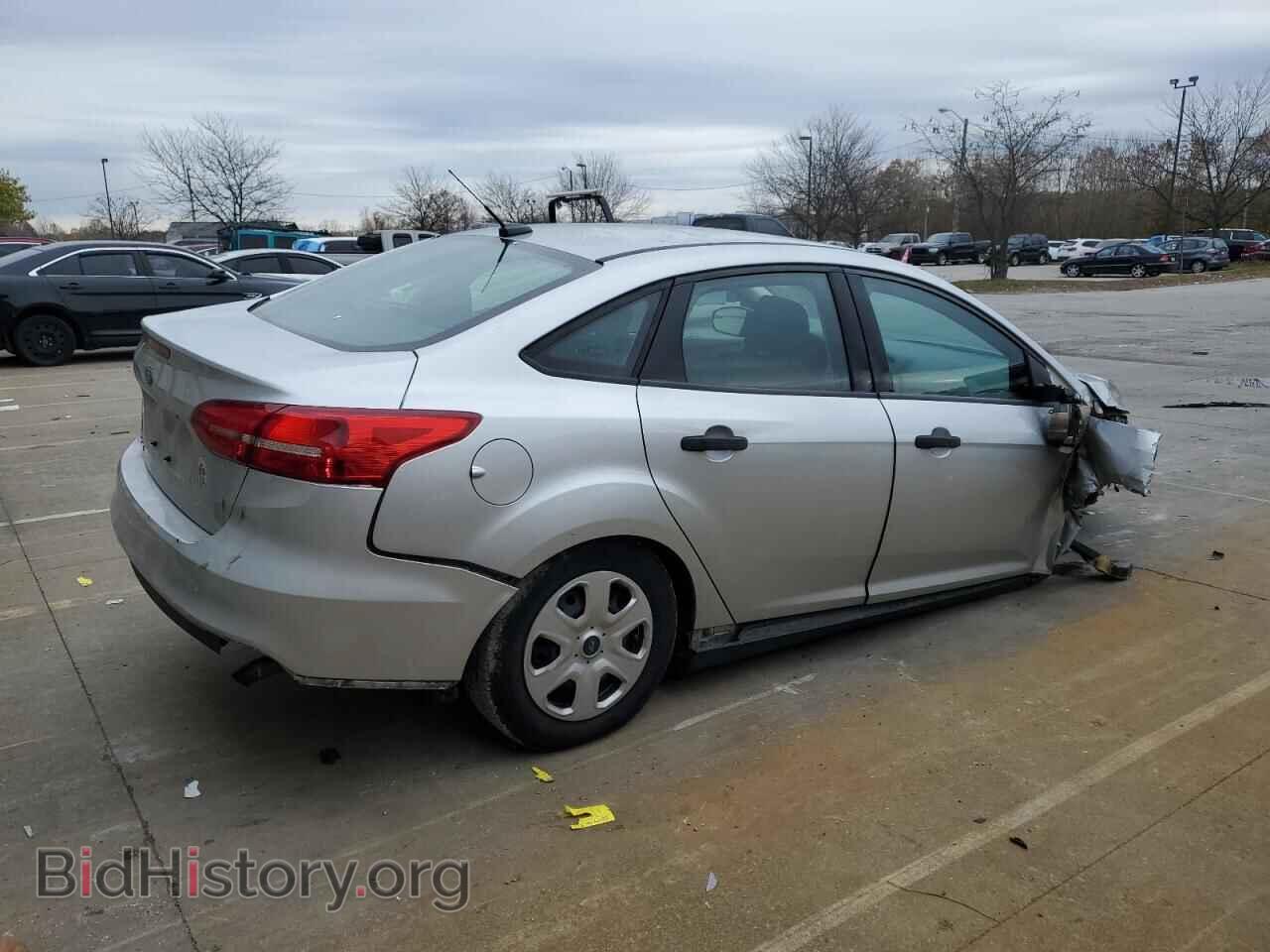2018 FORD FOCUS - VIN: 1FADP3E28JL304854 - Фото 3