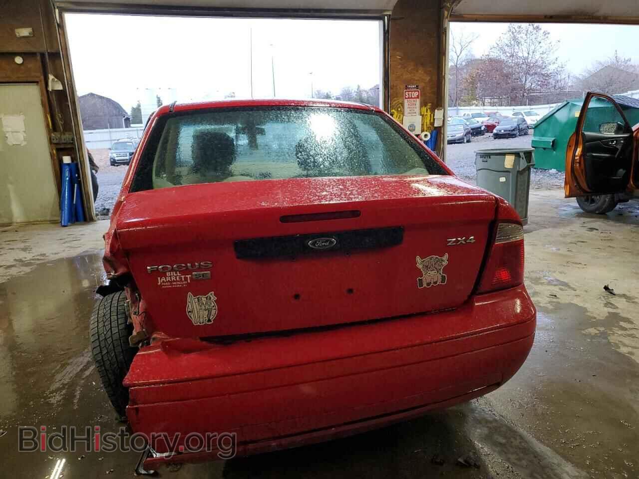 2005 FORD FOCUS - VIN: 1FAFP34N55W281140 - Фото 6