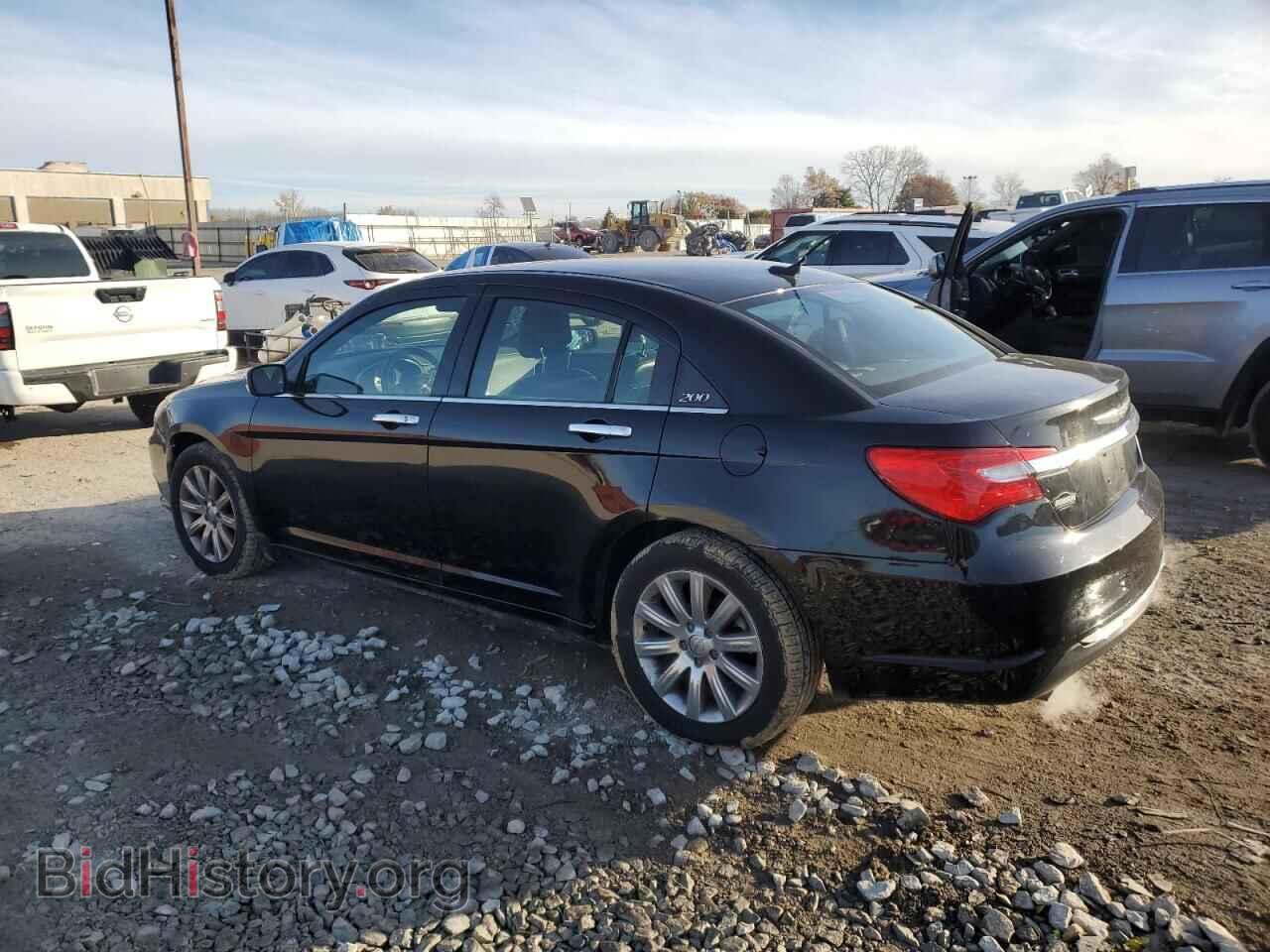2013 CHRYSLER 200 - VIN: 1C3CCBCG4DN706541 - Photo 2