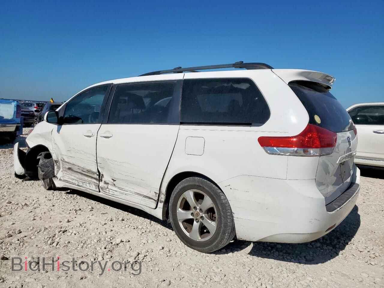 2012 TOYOTA All Models - VIN: 5TDKK3DC1CS221360 - Фото 2