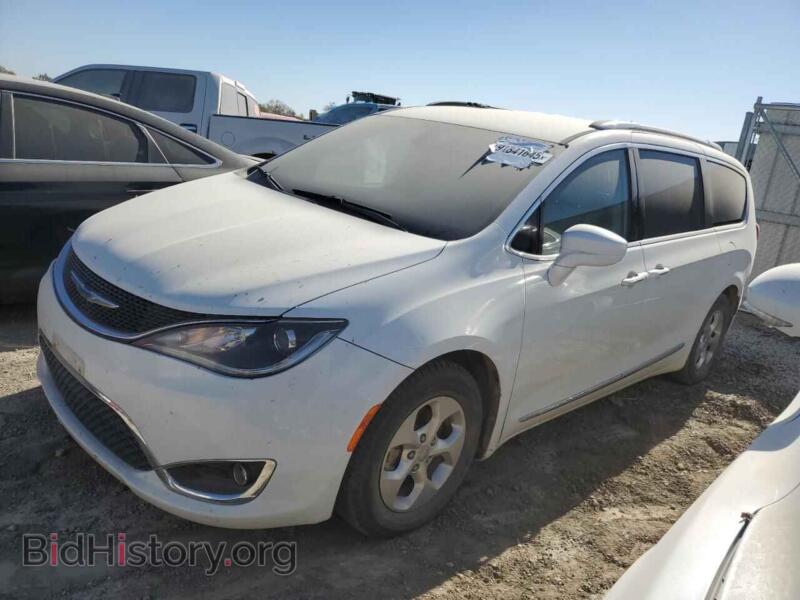 2017 Chrysler PACIFICA Touring L Plus (VIN 2C4RC1EG9HR520161) — фото 1 из 13, Copart, повреждение: град