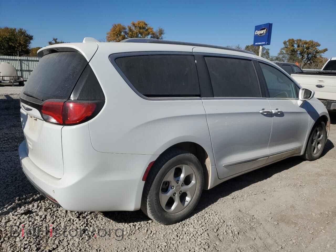 2017 CHRYSLER PACIFICA - VIN: 2C4RC1EG9HR520161 - Фото 3