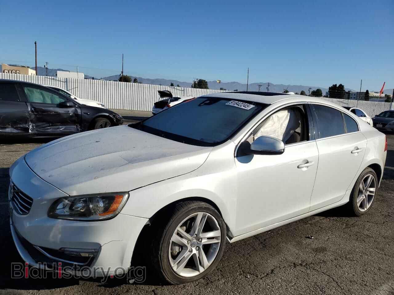 Photo YV1612FS8E1284176 - VOLVO S60 2014
