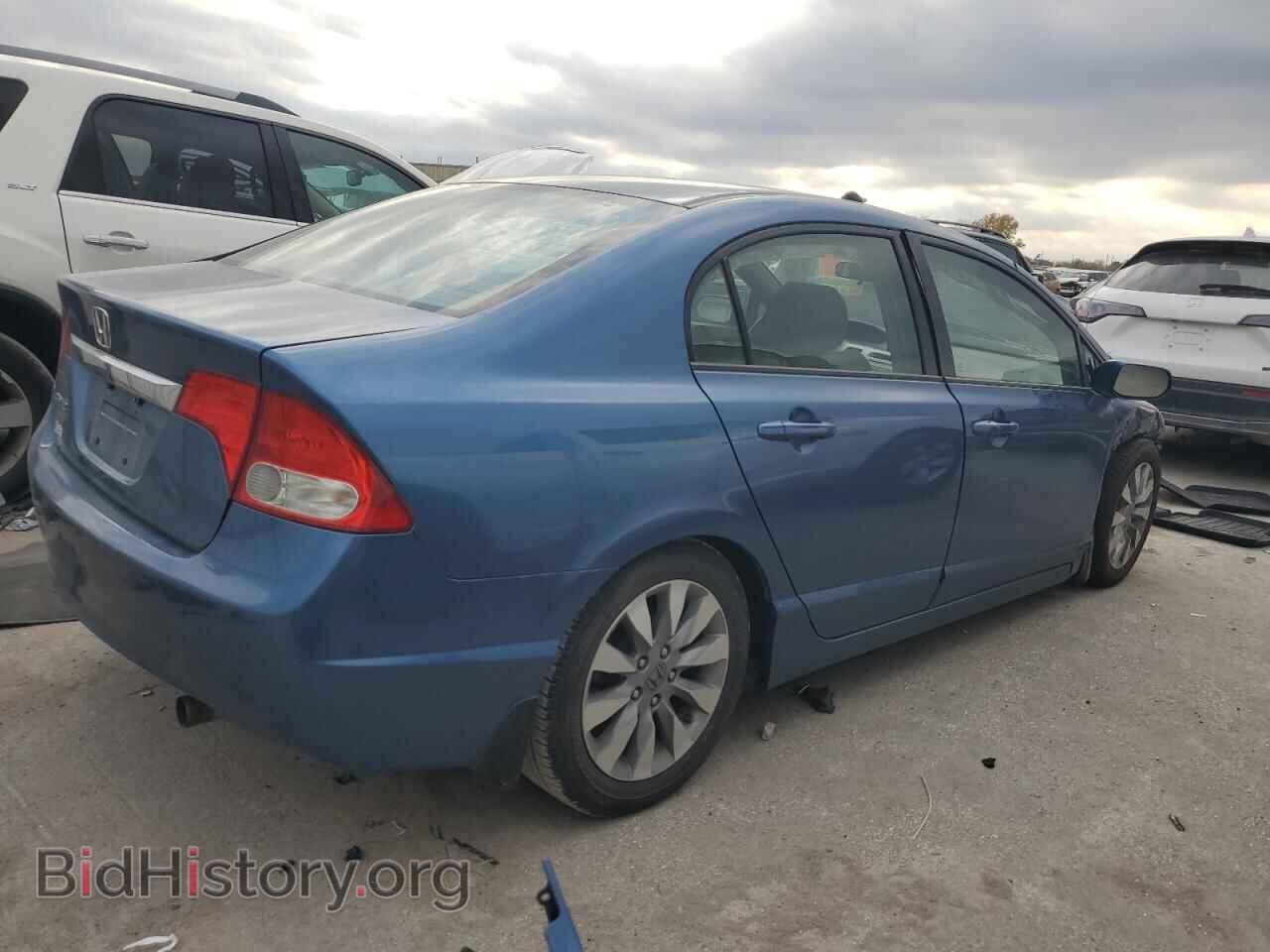 2011 HONDA CIVIC - VIN: 2HGFA1F83BH525497 - Фото 3