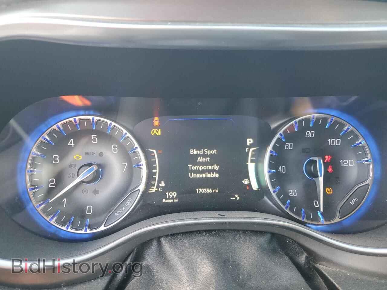 2018 CHRYSLER PACIFICA - VIN: 2C4RC1GG1JR273902 - Фото 9