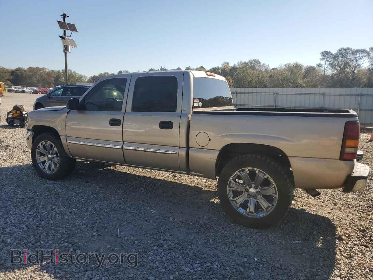 2005 GMC SIERRA - VIN: 2GTEC13T451351224 - Фото 2