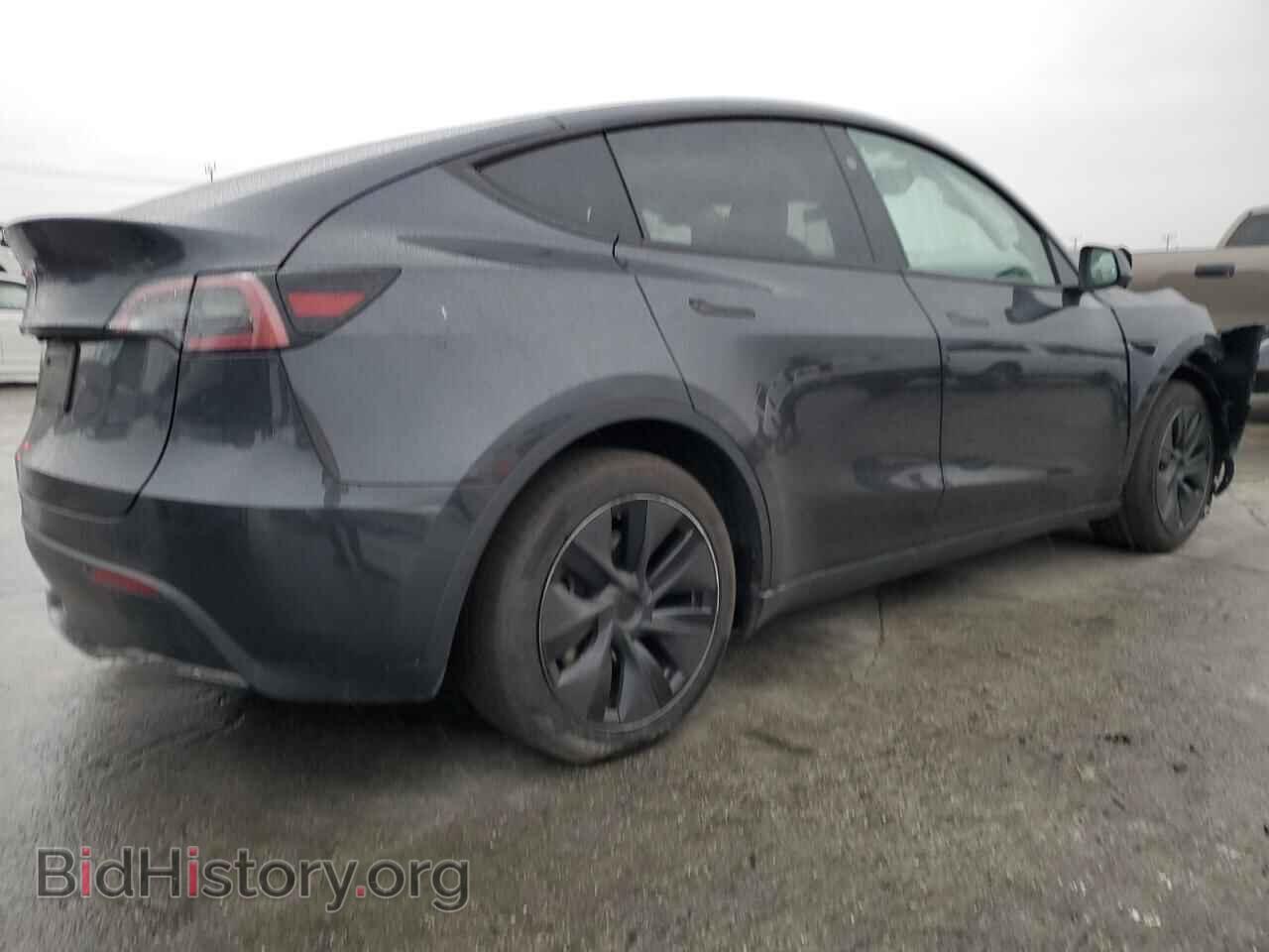 2025 TESLA MODEL Y - VIN: 7SAYGDED2SF259629 - Фото 3