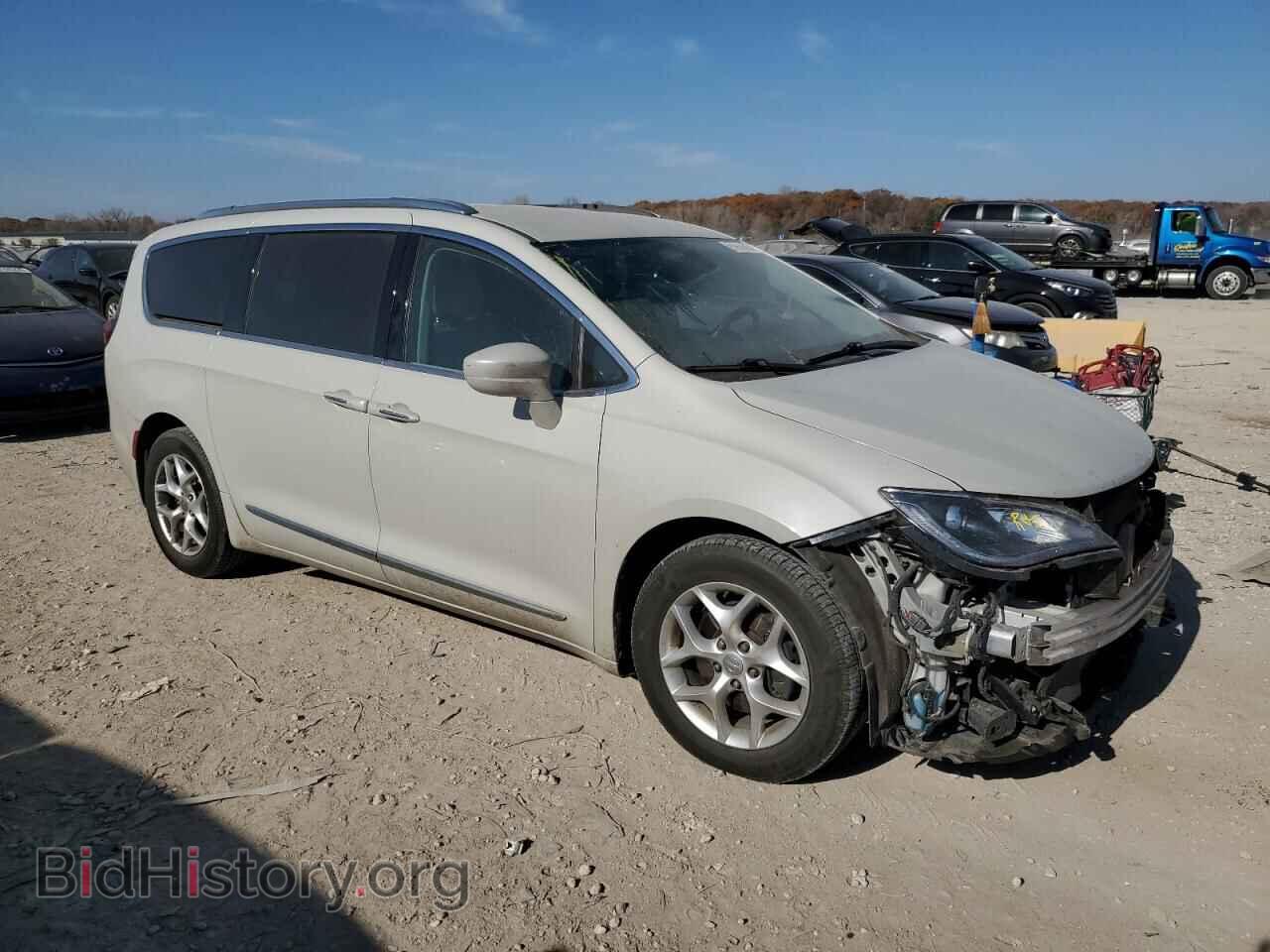 2017 CHRYSLER PACIFICA - VIN: 2C4RC1EG7HR560237 - Photo 4