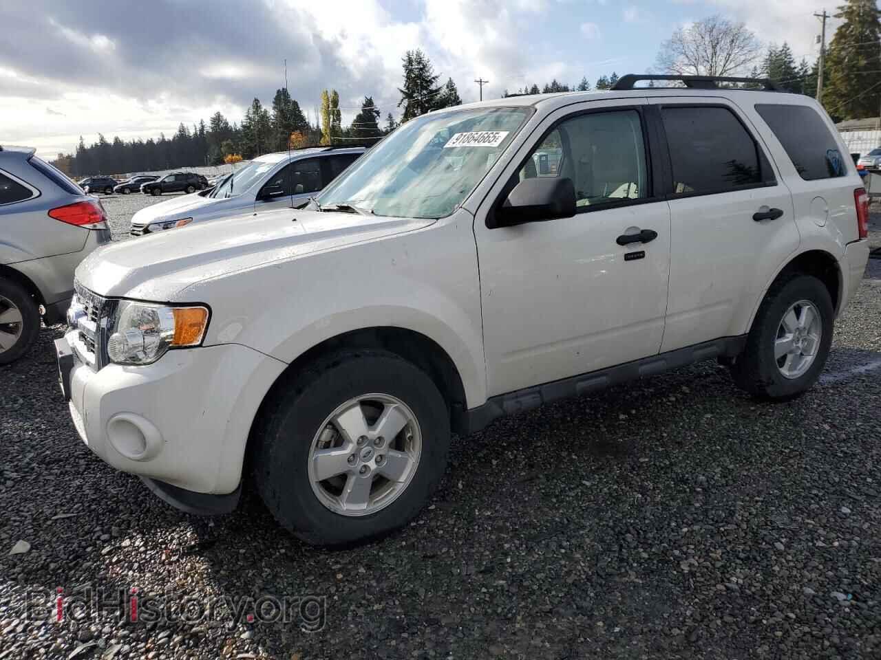 Фотография 1FMCU0D73BKA28709 - FORD ESCAPE 2011