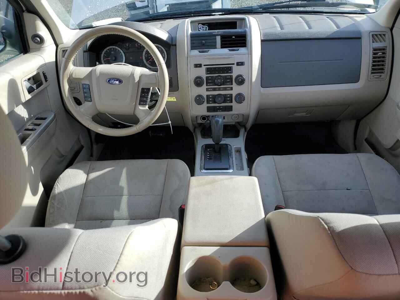 2011 FORD ESCAPE - VIN: 1FMCU0D73BKA28709 - Фото 8