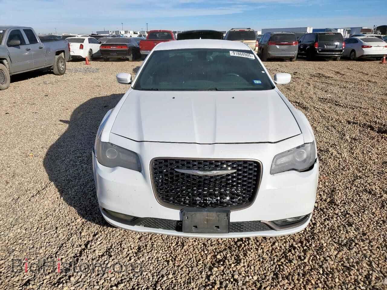 2016 CHRYSLER 300 - VIN: 2C3CCAGG5GH262135 - Photo 5