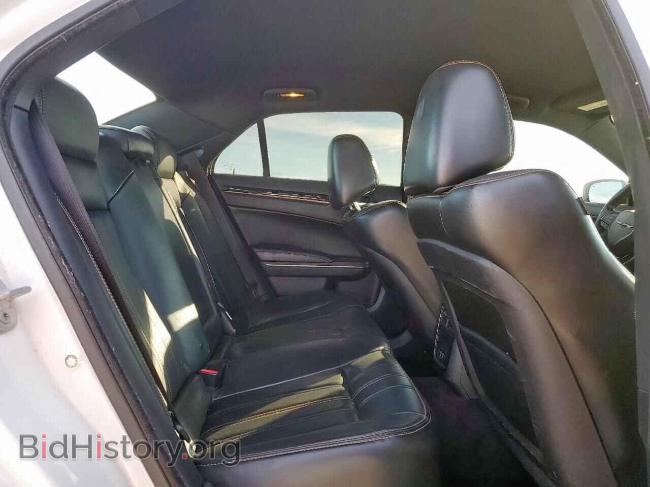 2016 CHRYSLER 300 - VIN: 2C3CCAGG5GH262135 - Photo 10