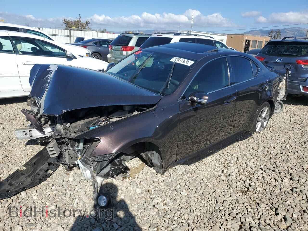 Photo JTHCF5C27C5055010 - LEXUS IS 2012