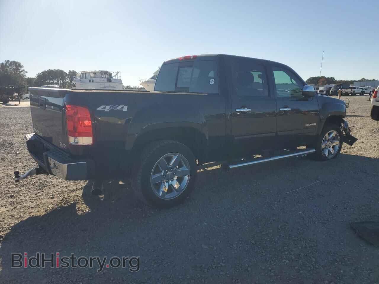 2013 GMC All Models - VIN: 3GTP2VE75DG345330 - Photo 3