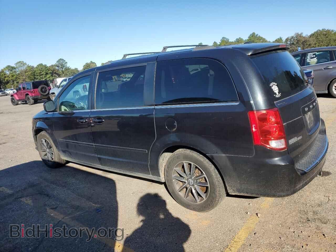 2017 DODGE CARAVAN - VIN: 2C4RDGCG5HR715130 - Фото 2