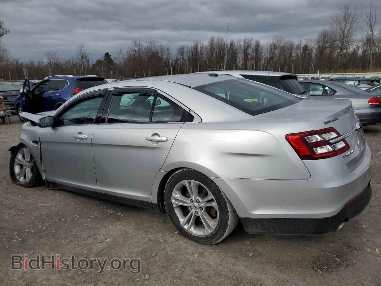 2018 FORD TAURUS - VIN: 1FAHP2E80JG117410 - Фото 2
