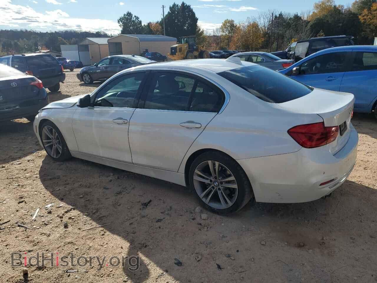 2016 BMW 3 SERIES - VIN: WBA8E9G56GNU28319 - Фото 2