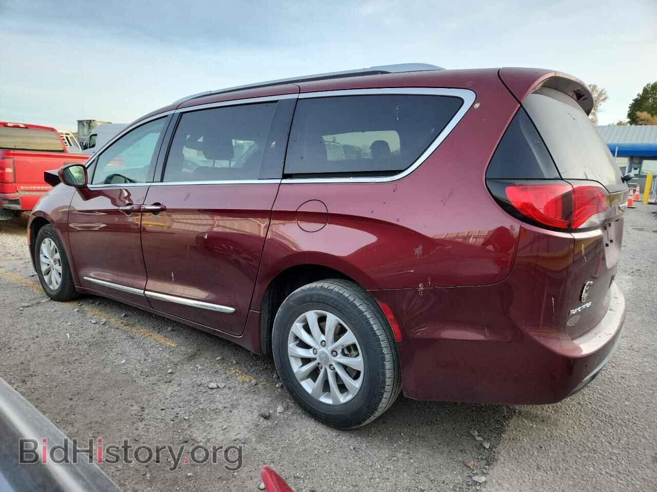 2019 CHRYSLER PACIFICA - VIN: 2C4RC1BG3KR560361 - Фото 2