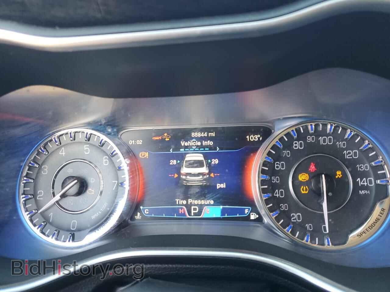 2015 CHRYSLER 200 - VIN: 1C3CCCCB0FN734026 - Photo 9