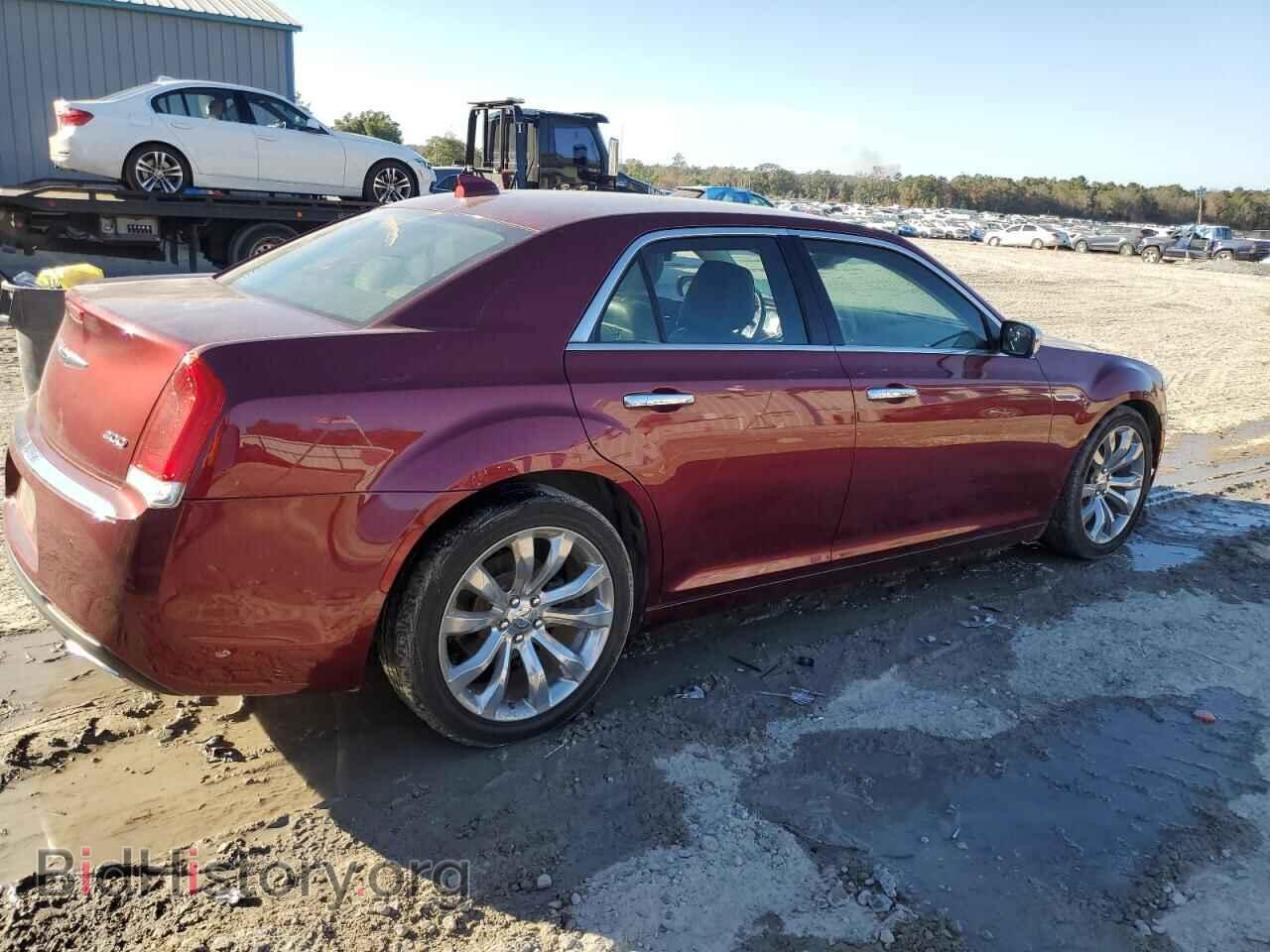 2019 CHRYSLER 300 - VIN: 2C3CCAEGXKH536120 - Фото 3