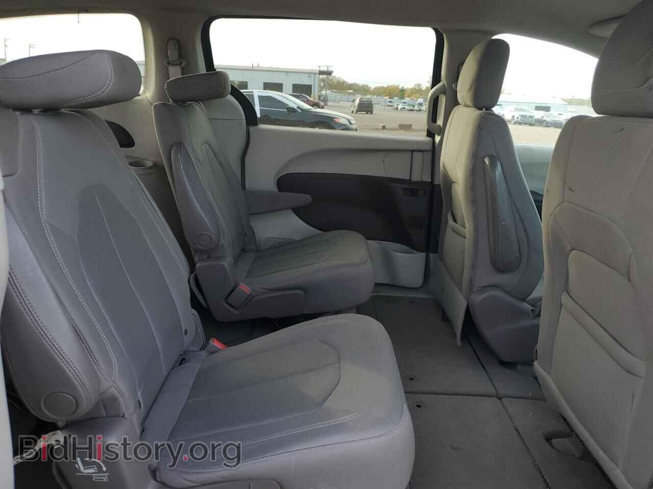 2017 CHRYSLER PACIFICA - VIN: 2C4RC1CG9HR748230 - Фото 11