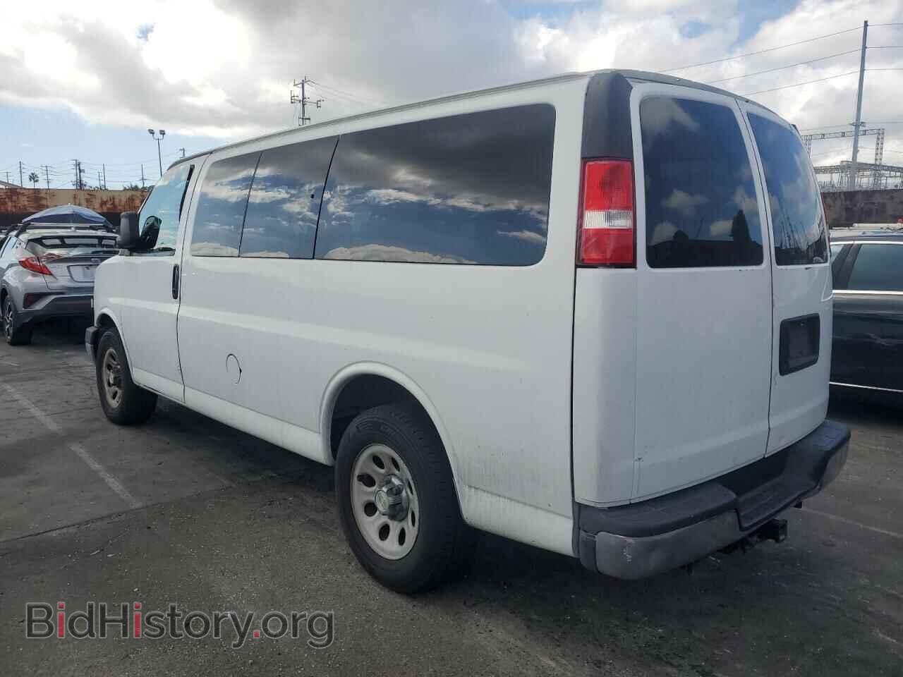 2012 CHEVROLET EXPRESS - VIN: 1GNSGCF40C1156545 - Photo 2