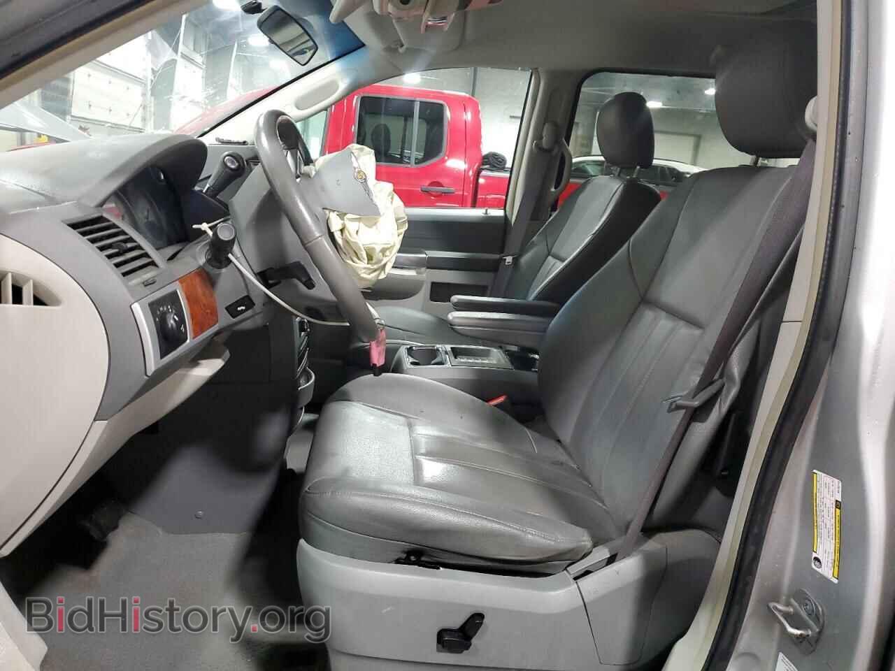 2008 CHRYSLER MINIVAN - VIN: 2A8HR54P58R782142 - Фото 7