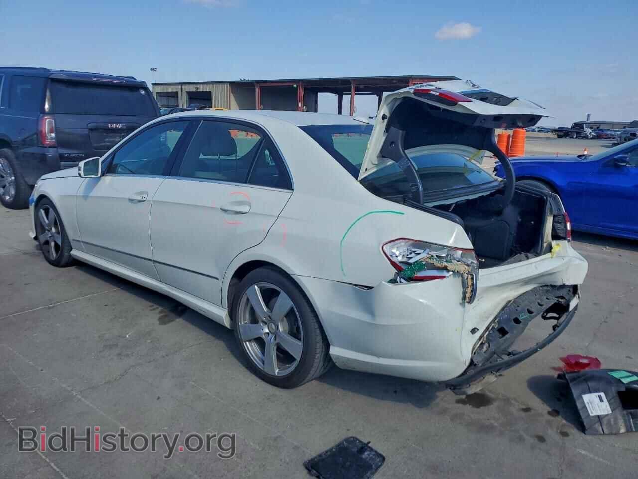 2010 MERCEDES-BENZ E-CLASS - VIN: WDDHF5GB0AA129234 - Фото 2