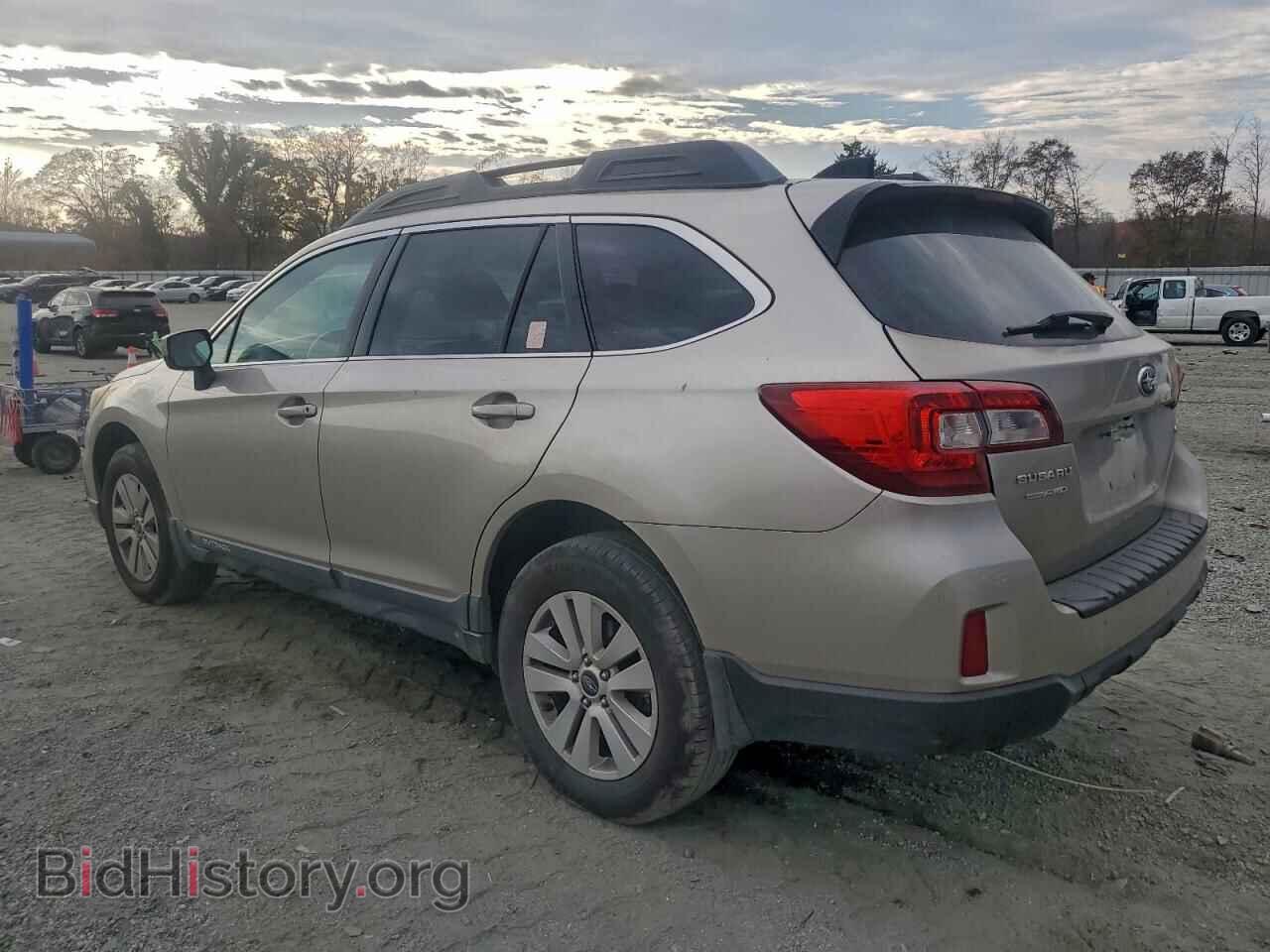 2016 SUBARU OUTBACK - VIN: 4S4BSBCC2G3237372 - Фото 2