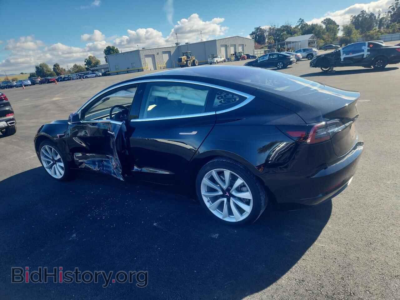 2018 TESLA MODEL 3 - VIN: 5YJ3E1EA3JF010692 - Photo 2