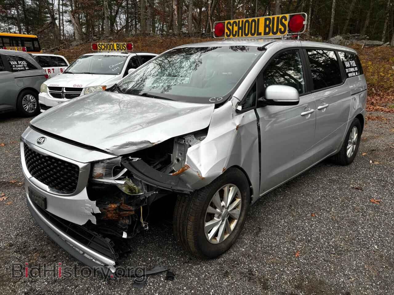 2018 KIA All Models - VIN: KNDMB5C17J6384564 - Фото 2