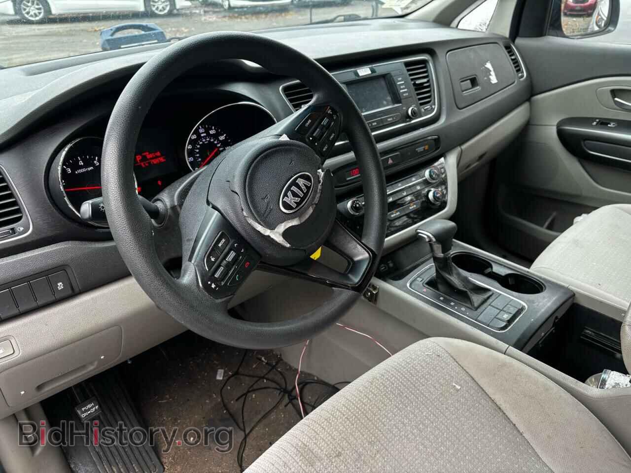 2018 KIA All Models - VIN: KNDMB5C17J6384564 - Фото 9