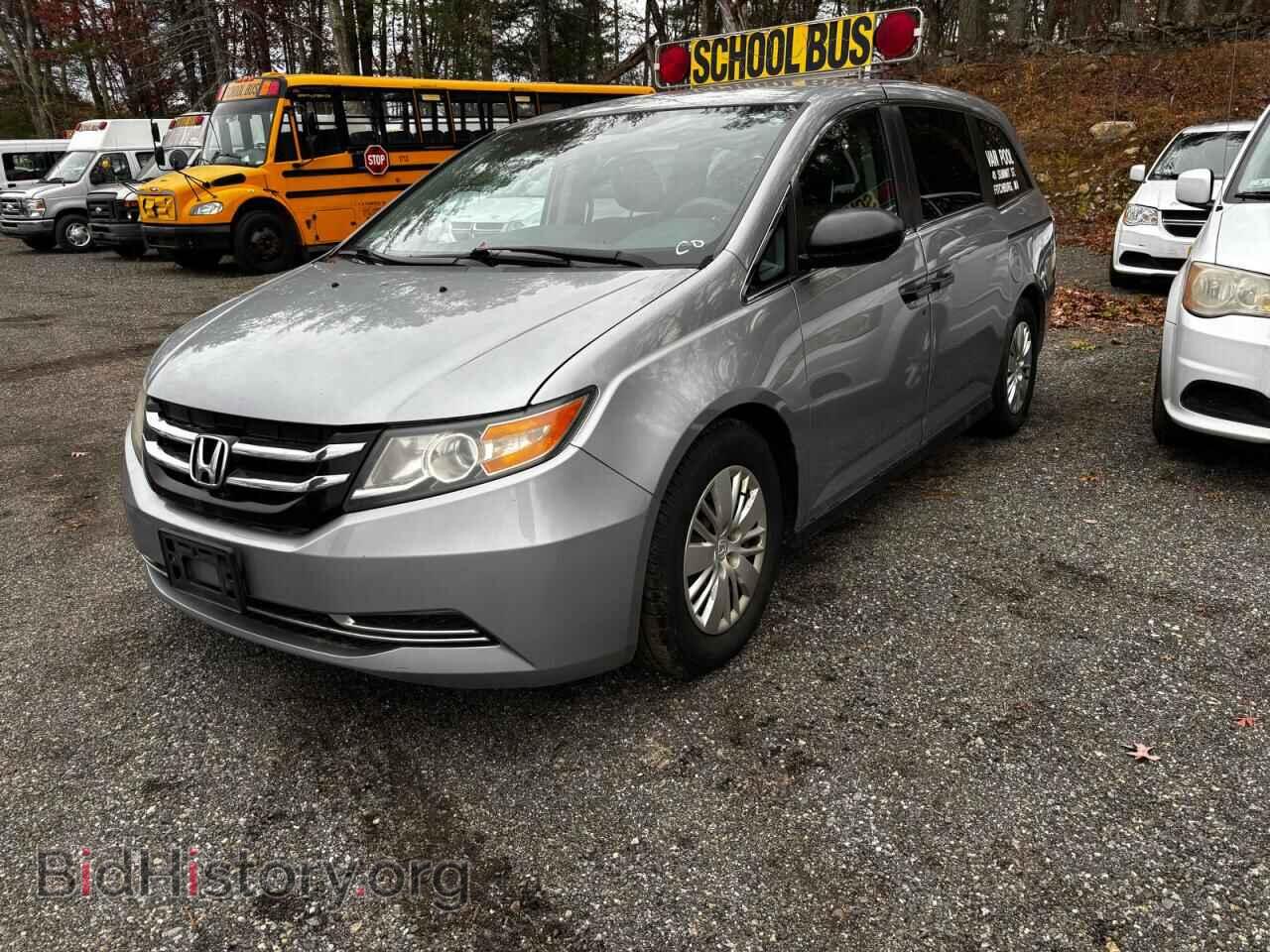 2016 HONDA All Models - VIN: 5FNRL5H29GB126032 - Фото 2