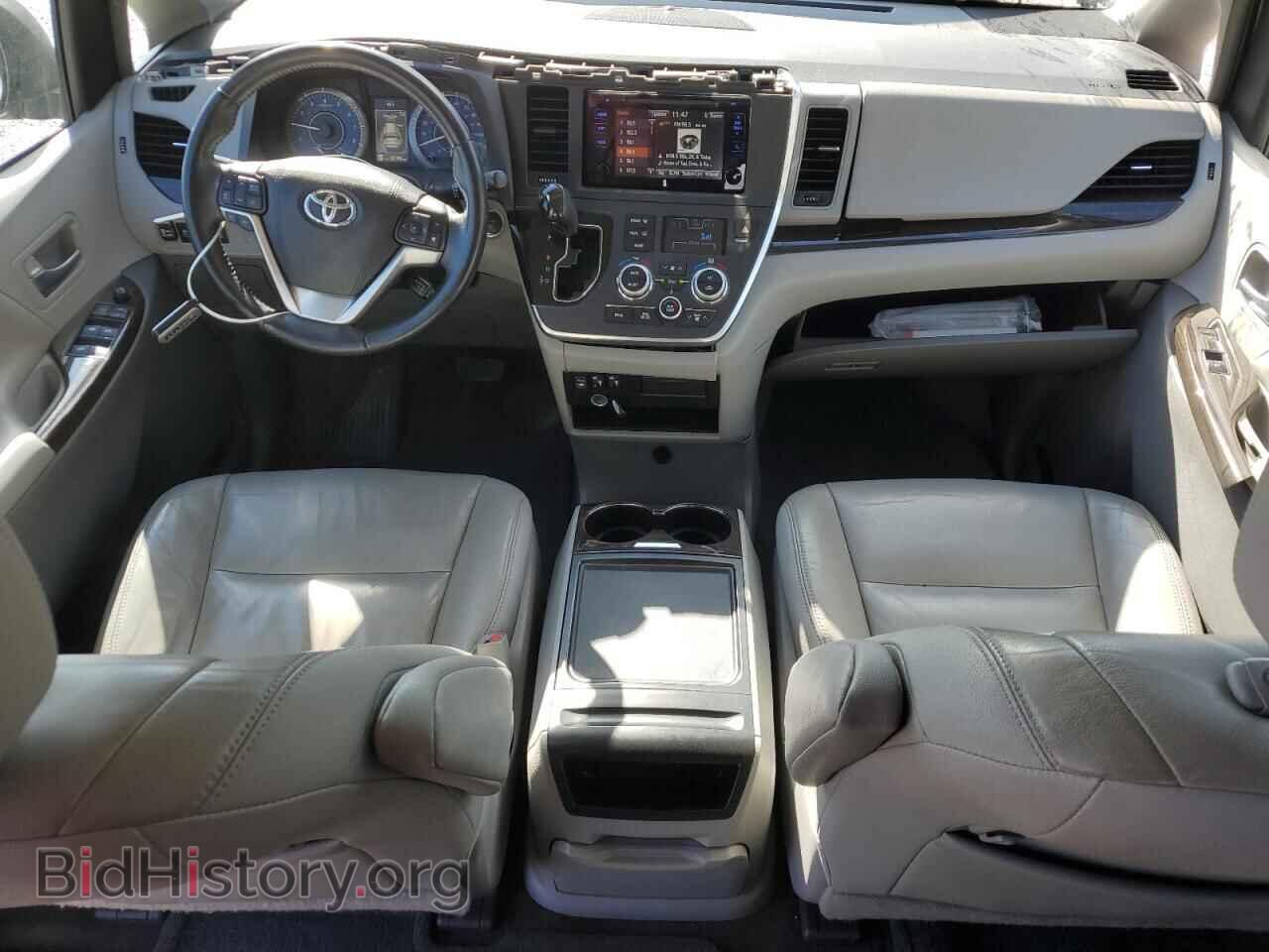 2017 TOYOTA All Models - VIN: 5TDYZ3DC3HS823402 - Фото 8