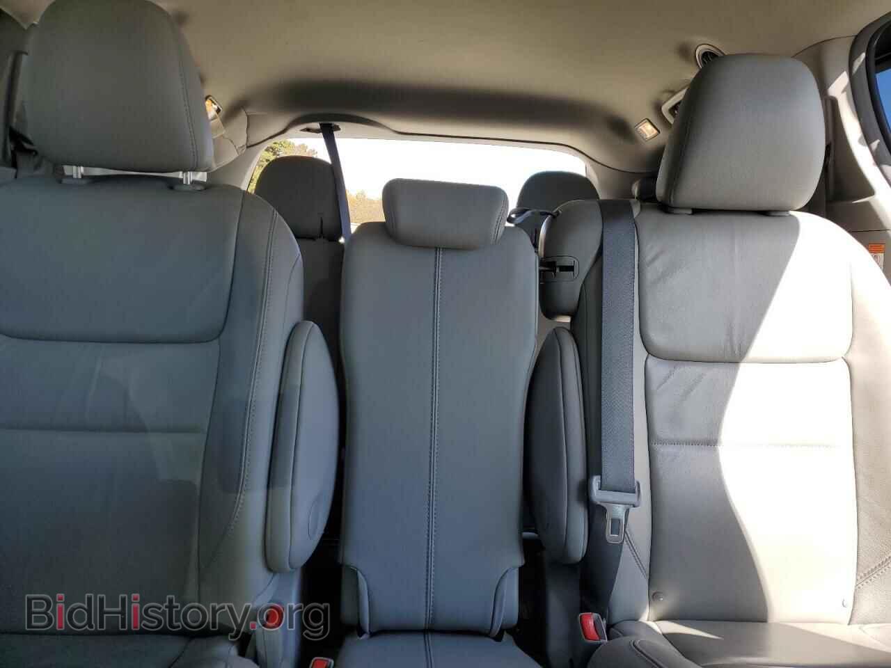 2017 TOYOTA All Models - VIN: 5TDYZ3DC3HS823402 - Фото 10
