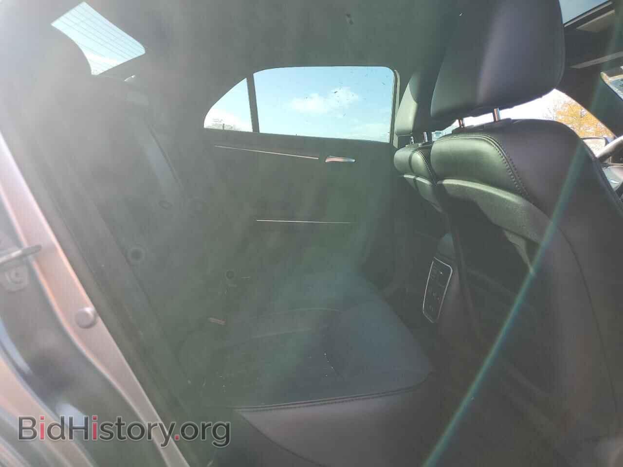 2015 CHRYSLER 300 - VIN: 2C3CCASG7FH854190 - Фото 10