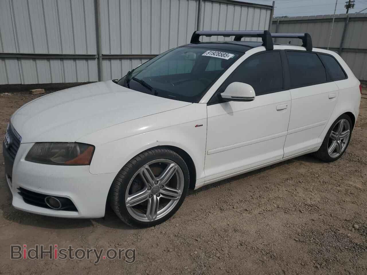 Фотография WAUPEAFM9AA089687 - AUDI A3 2010