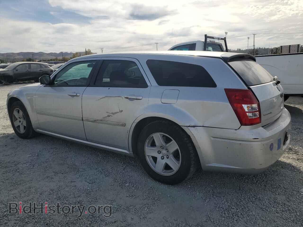 2005 DODGE MAGNUM - VIN: 2D4FV48V05H565499 - Фото 2