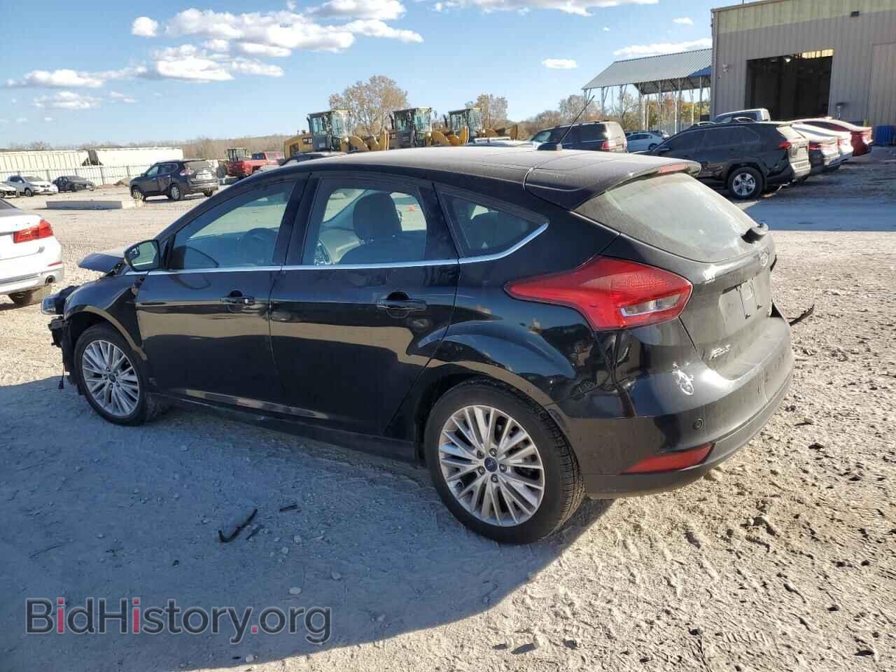 2016 FORD FOCUS - VIN: 1FADP3N22GL319066 - Фото 2