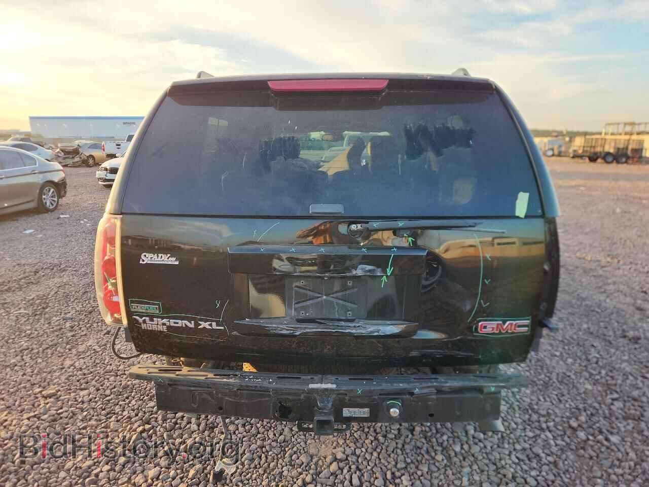 2011 GMC YUKON - VIN: 1GKS2MEF6BR354227 - Фото 6