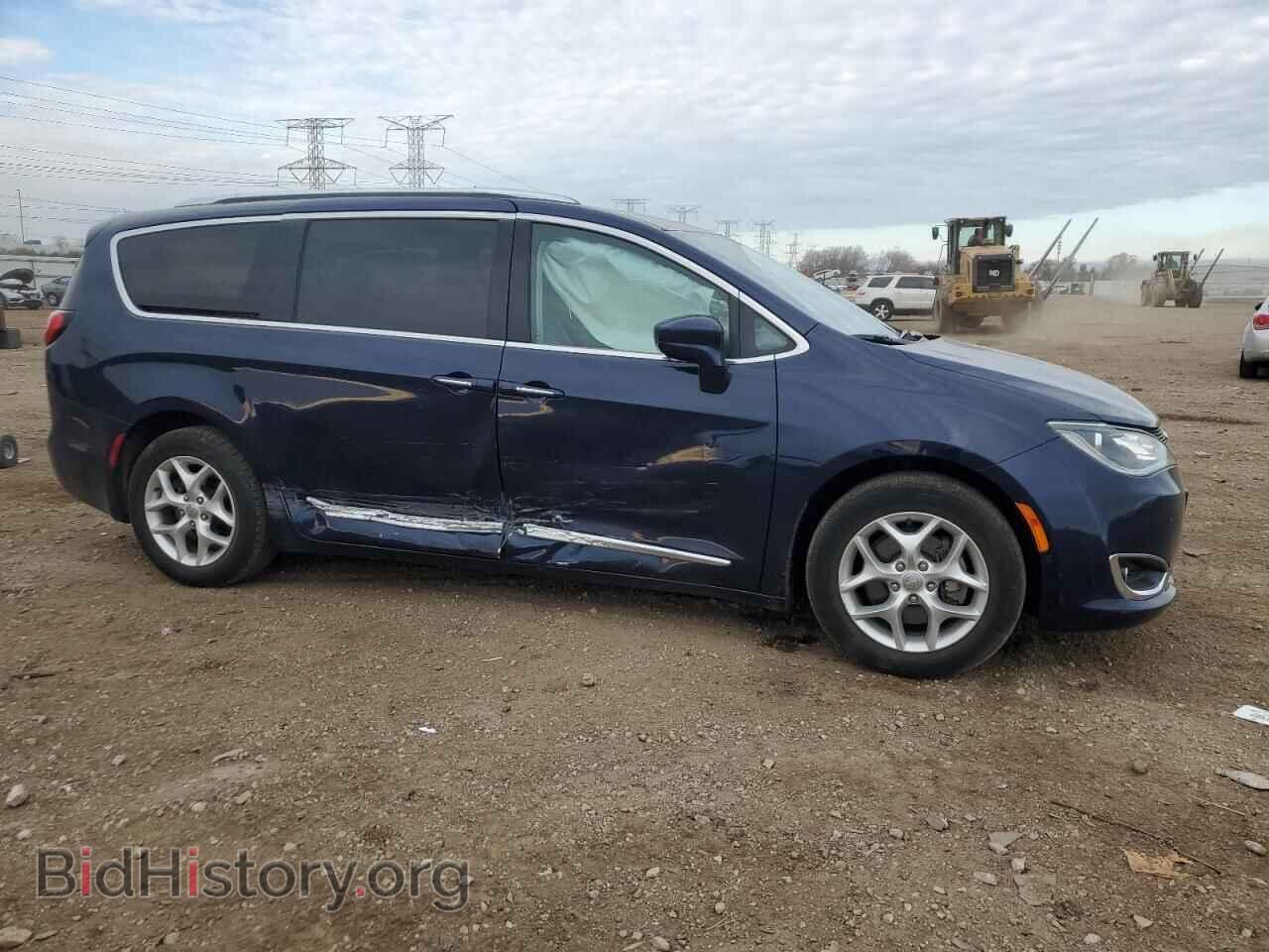 2017 CHRYSLER PACIFICA - VIN: 2C4RC1EG6HR614126 - Фото 4