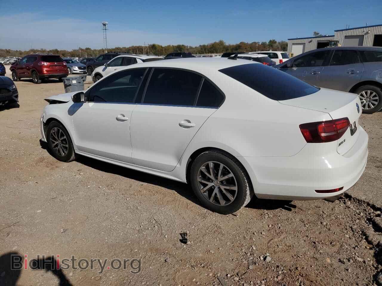 2017 VOLKSWAGEN JETTA - VIN: 3VWDB7AJ7HM210516 - Фото 2