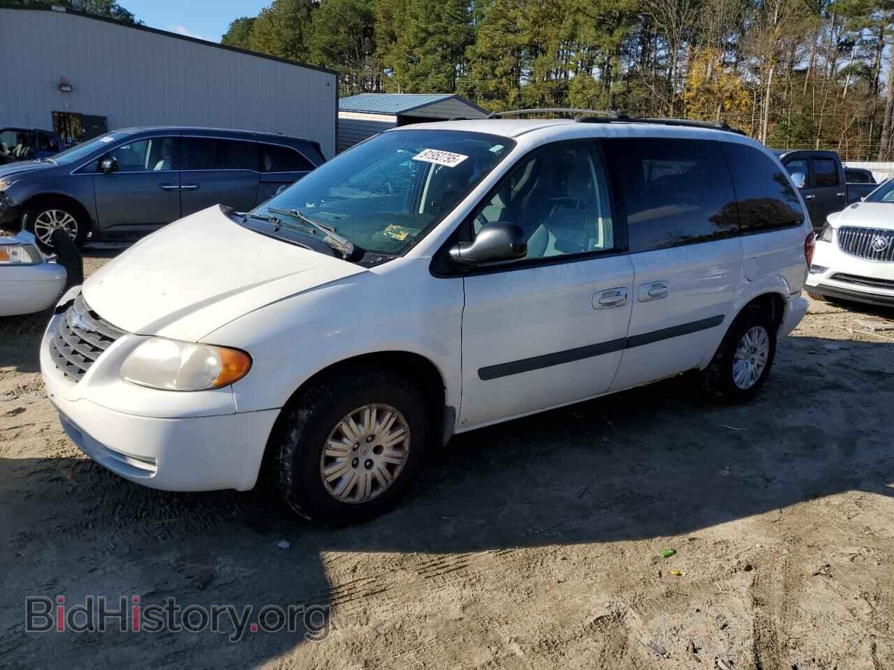 Photo 1C4GP45R45B439772 - CHRYSLER MINIVAN 2005