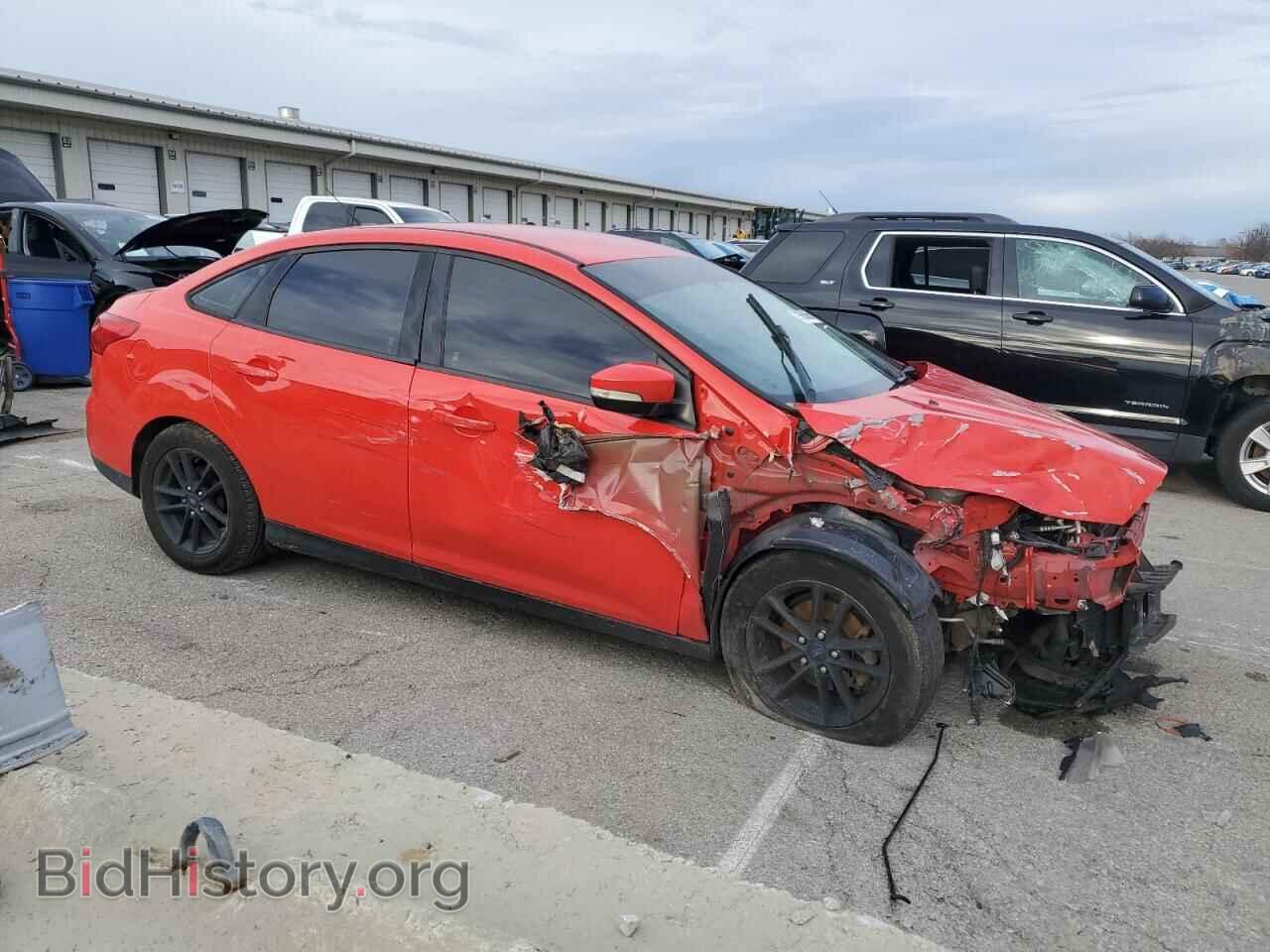 2017 FORD FOCUS - VIN: 1FADP3F2XHL225713 - Photo 4
