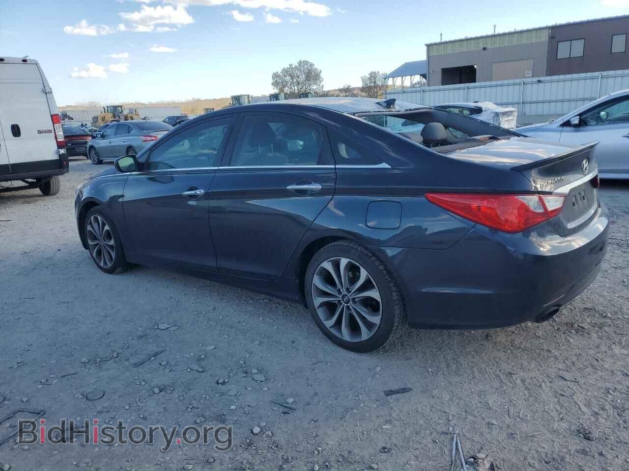 2013 HYUNDAI SONATA - VIN: 5NPEC4AB1DH610664 - Фото 2