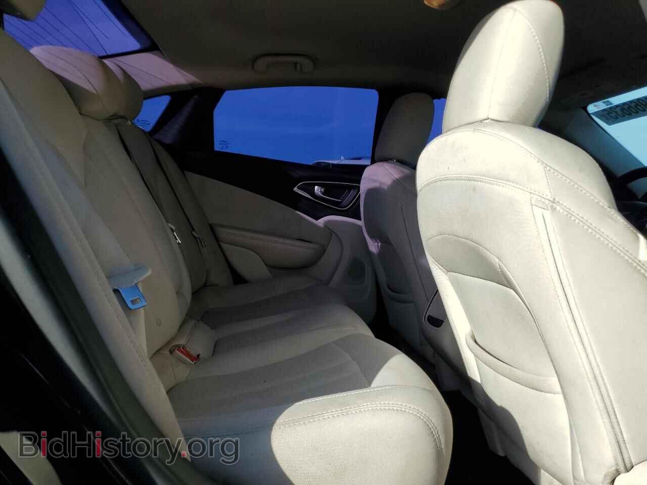 2016 CHRYSLER 200 - VIN: 1C3CCCAB3GN103517 - Фото 10