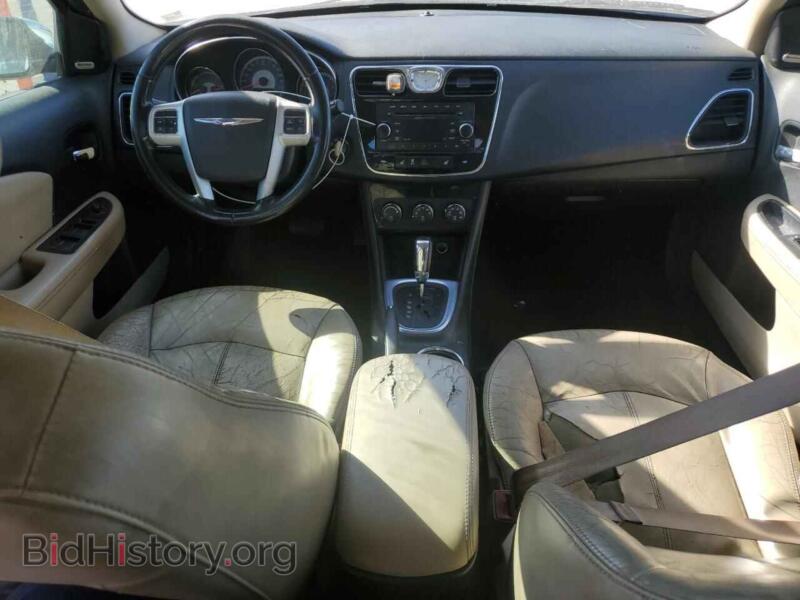 2013 Chrysler 200 (VIN 1C3CCBCG0DN559019) — photo 8 of 14